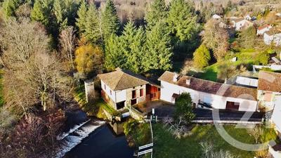 Maison de village - 138 m² - 5 pièces