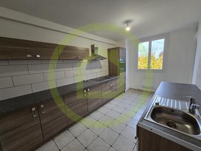 Duplex - 85 m² - 4 pièces