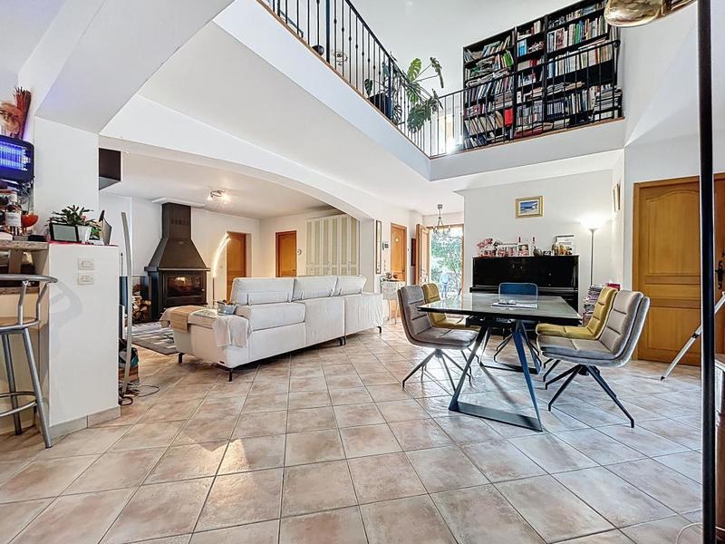 Maison - 168 m² - 5 pièces