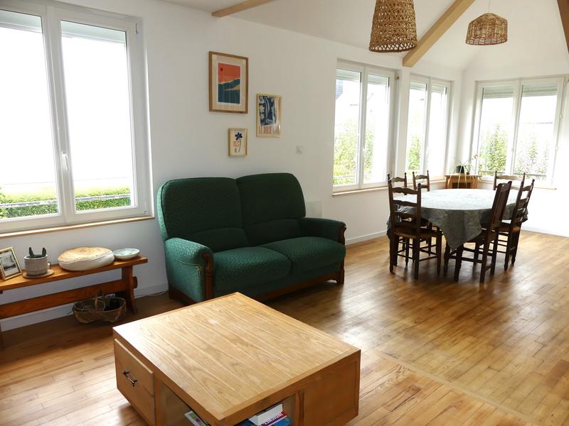 Maison - 97 m² - 6 pièces