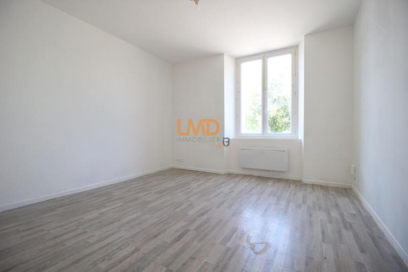 Immeuble - 380 m² - 18 pièces