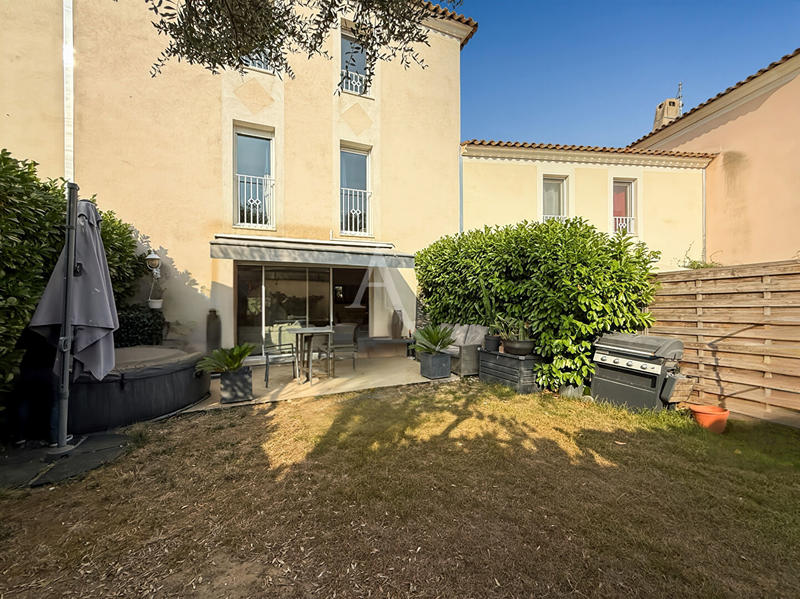 Maison - 163 m² - 6 pièces