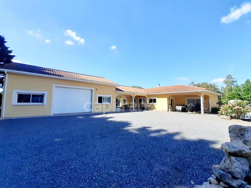 Maison - 150 m² - 7 pièces