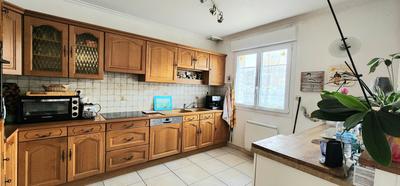 Maison - 122 m² - 6 pièces