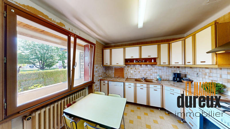 Maison ancienne - 196 m² - 7 pièces