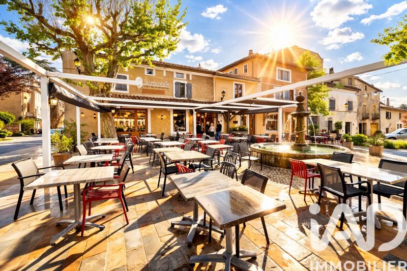 Maison - 190 m² - 9 pièces