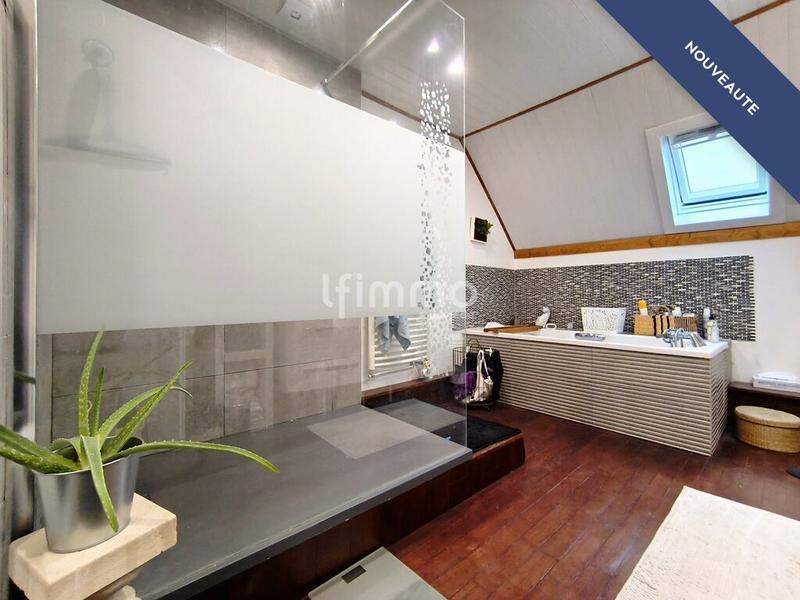 Maison - 152 m² - 5 pièces