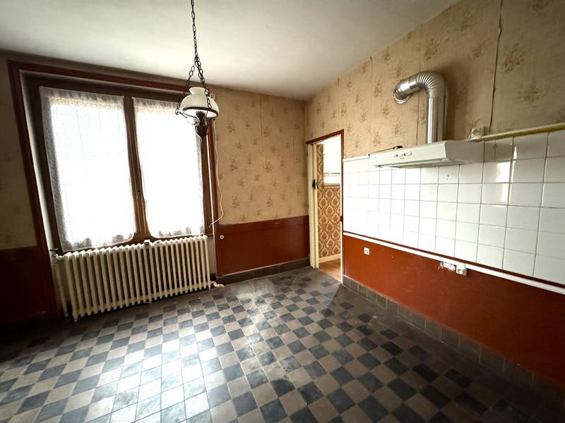 Maison - 100 m² - 6 pièces