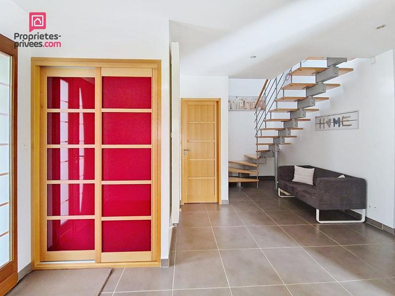 Maison - 145 m² - 7 pièces