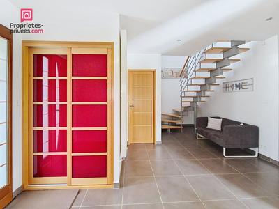 Maison - 145 m² - 7 pièces