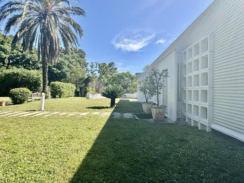 Maison - 346 m² - 6 pièces