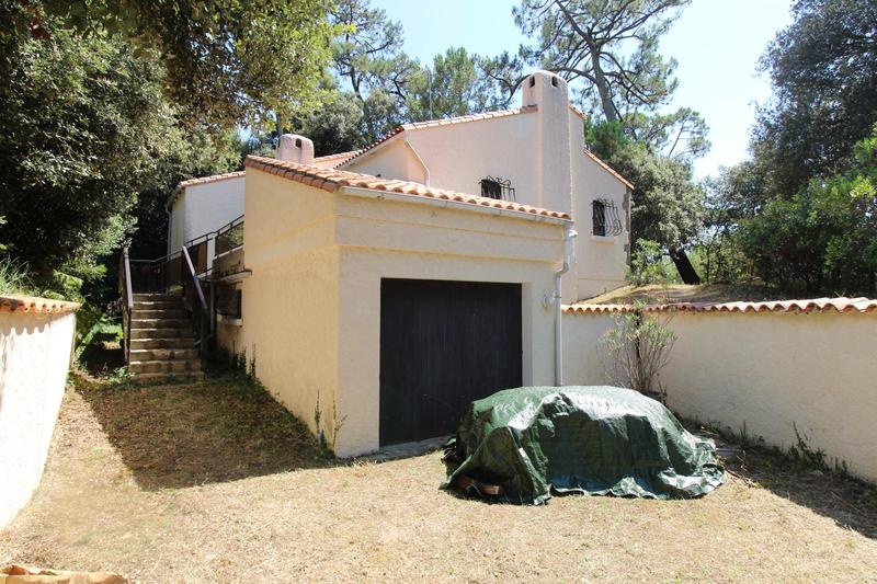 Maison - 94 m² - 5 pièces