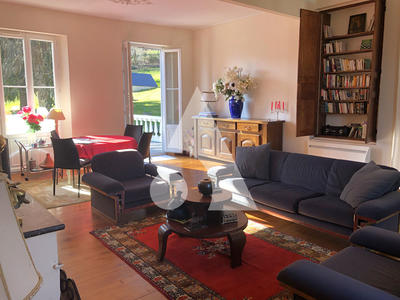 Appartement - 121 m² - 4 pièces