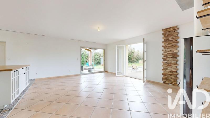 Maison - 92 m² - 4 pièces