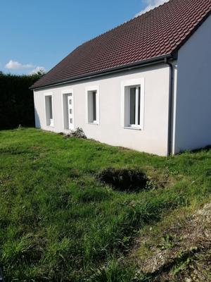 Maison - 105 m² - 4 pièces