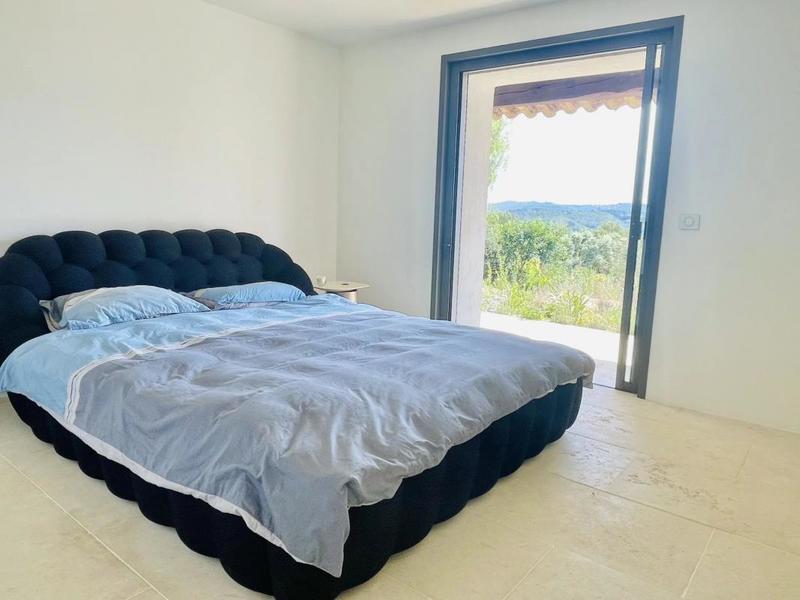 Villa - 166 m² - 4 pièces