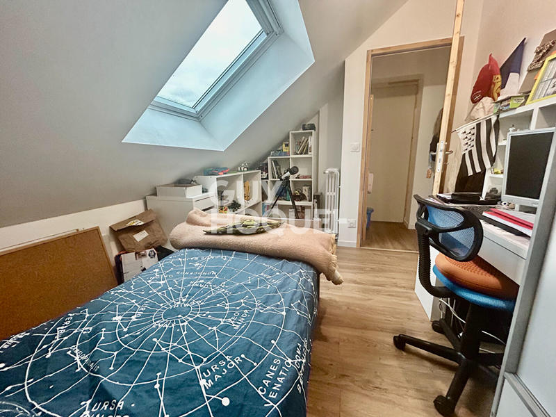 Maison - 105 m² - 6 pièces