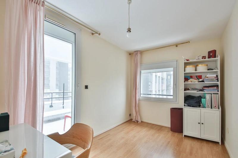 Appartement - 100 m² - 5 pièces