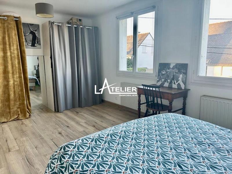 Maison - 181 m² - 7 pièces