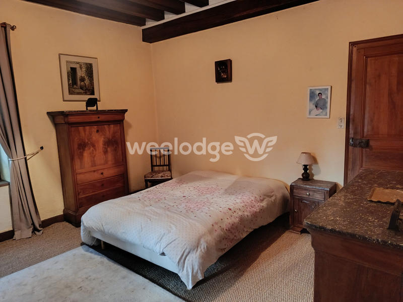 Maison - 239 m² - 10 pièces