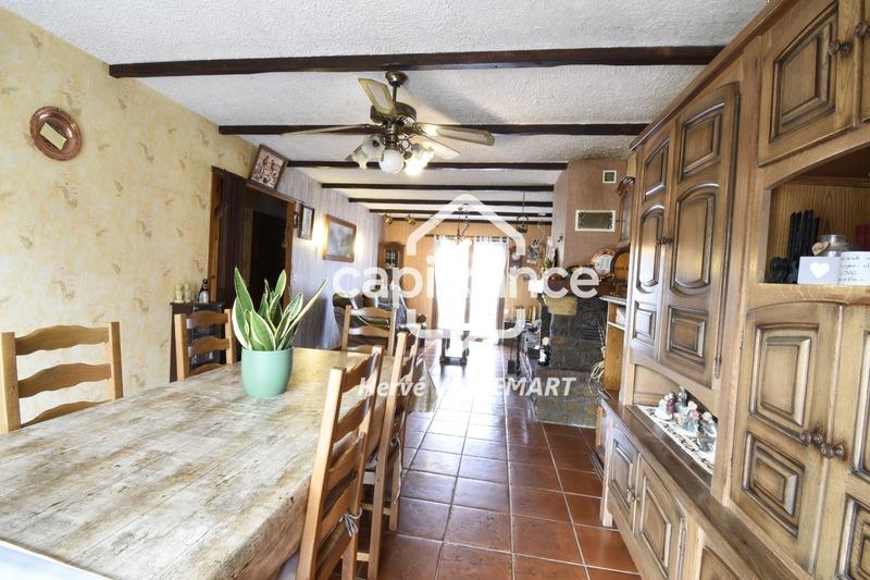 Maison - 96 m² - 5 pièces