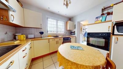 Maison - 101 m² - 5 pièces