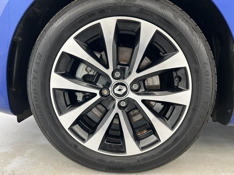 Renault Clio V E-Tech 140 - 21n Intens