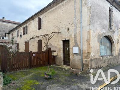 Maison de village - 267 m² - 9 pièces