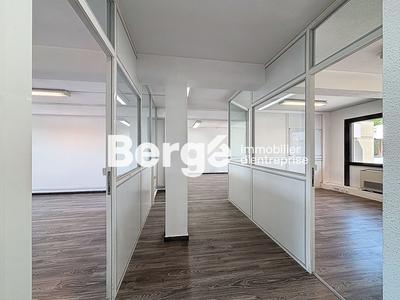 Bureau - 120 m²