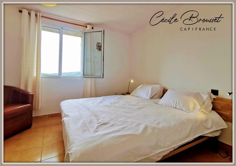 Propriété - 345 m² - 14 pièces