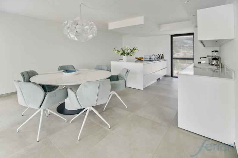 Appartement - 136 m² - 5 pièces