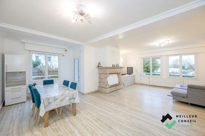 Maison - 180 m² - 6 pièces