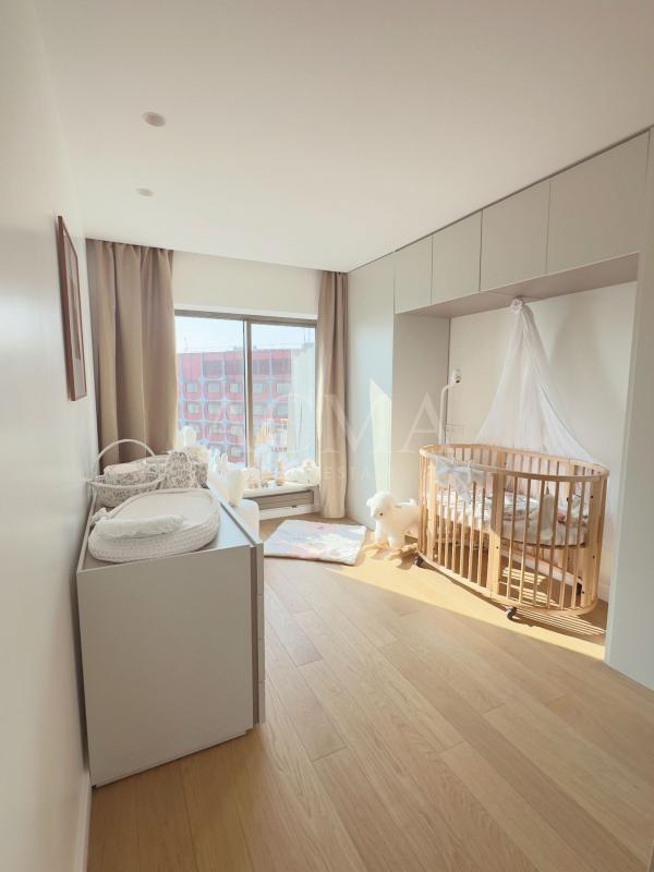 Appartement - 106 m² - 4 pièces