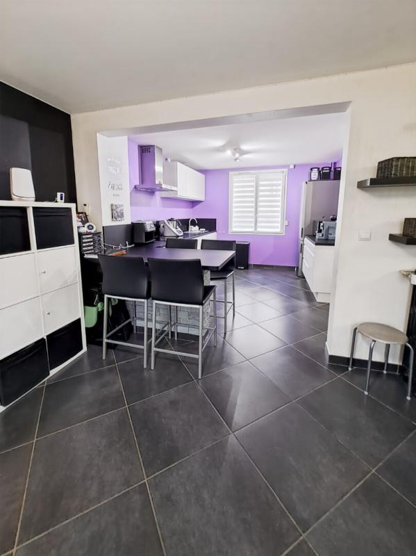 Maison - 140 m² - 6 pièces