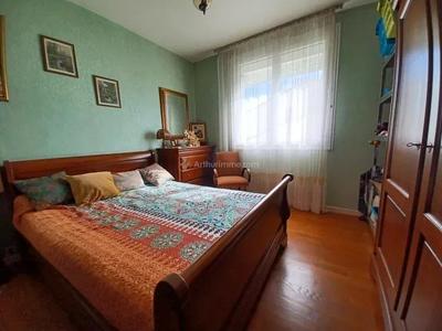 Maison - 87 m² - 4 pièces