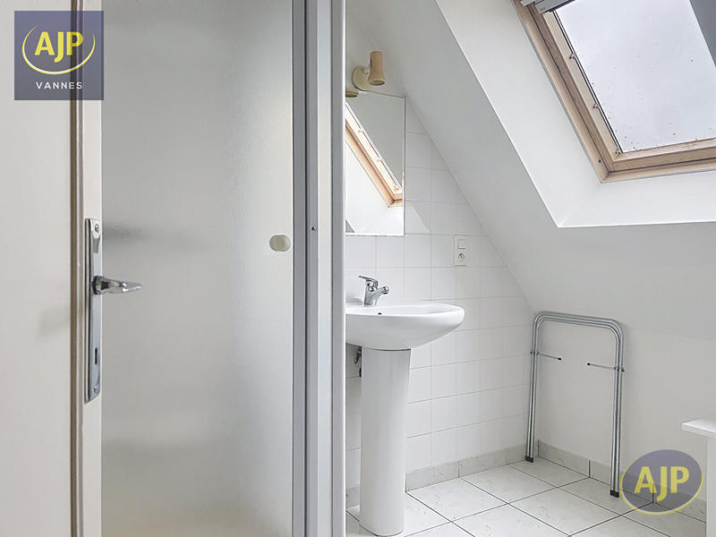 Maison - 144 m² - 8 pièces