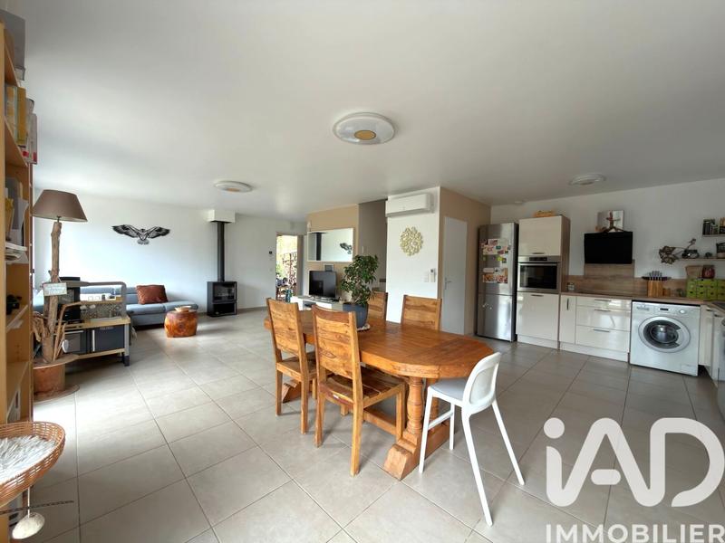 Maison - 100 m² - 5 pièces