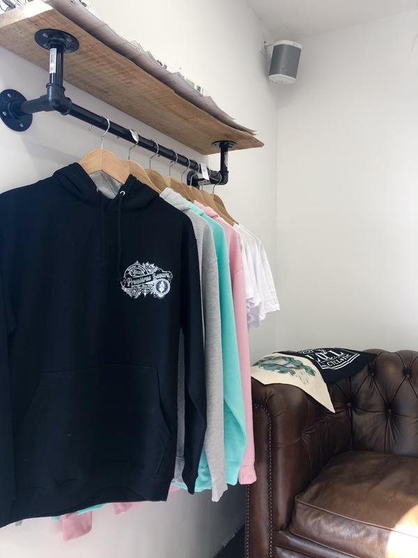 Aux Premières Lueurs - tatouage &amp; Piercing