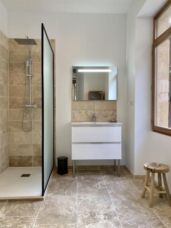 Maison - 326 m² - 13 pièces