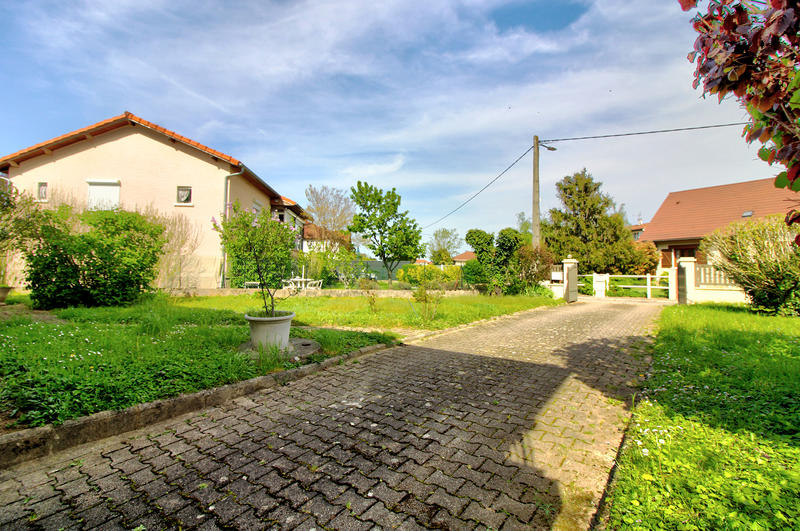 Maison - 95 m² - 4 pièces