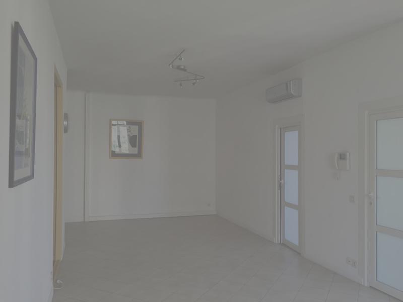 Appartement - 83 m² - 2 pièces