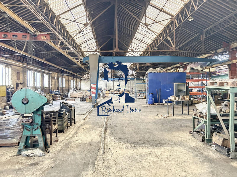 Local d'activités - 2 603 m²