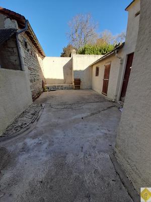 Maison - 90 m² - 6 pièces