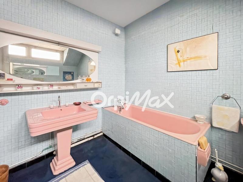 Maison - 200 m² - 4 pièces