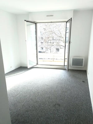 Appartement - 75 m² - 3 pièces