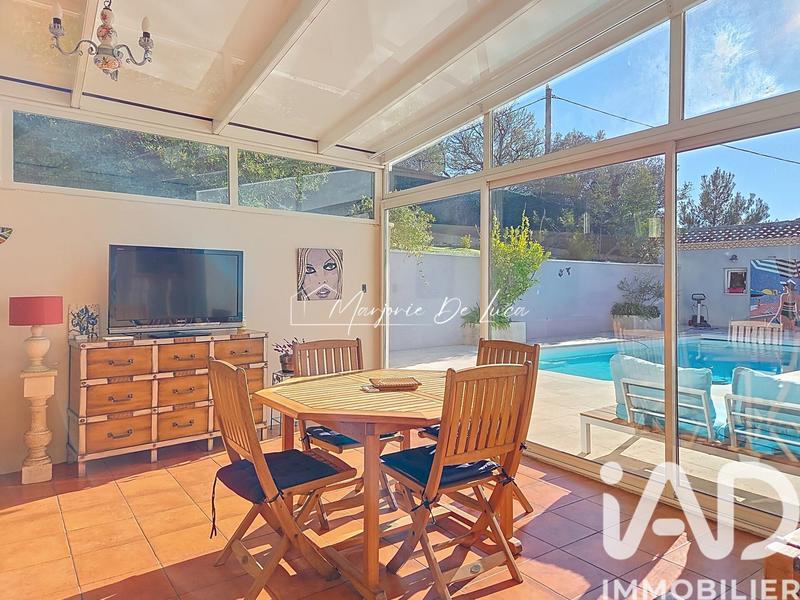 Maison - 150 m² - 5 pièces