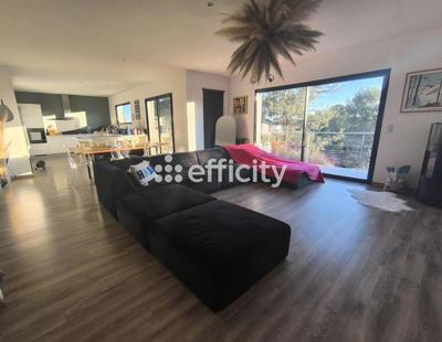 Maison - 130 m² - 5 pièces