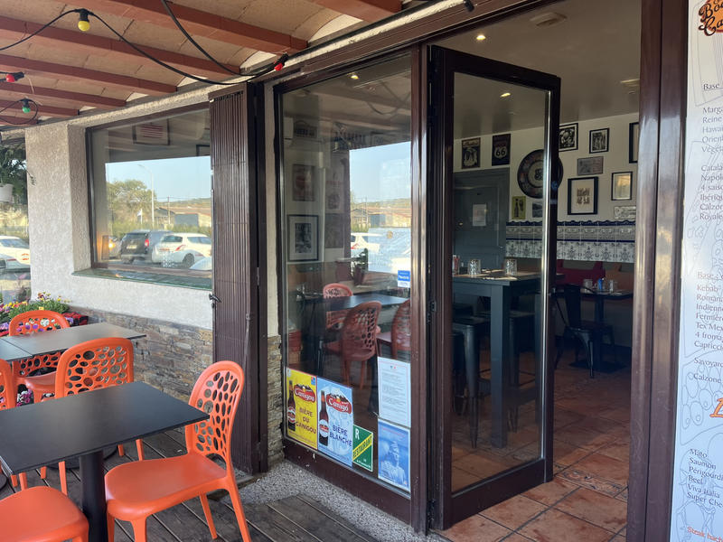 Fonds de commerce - Magasins - 63 m²