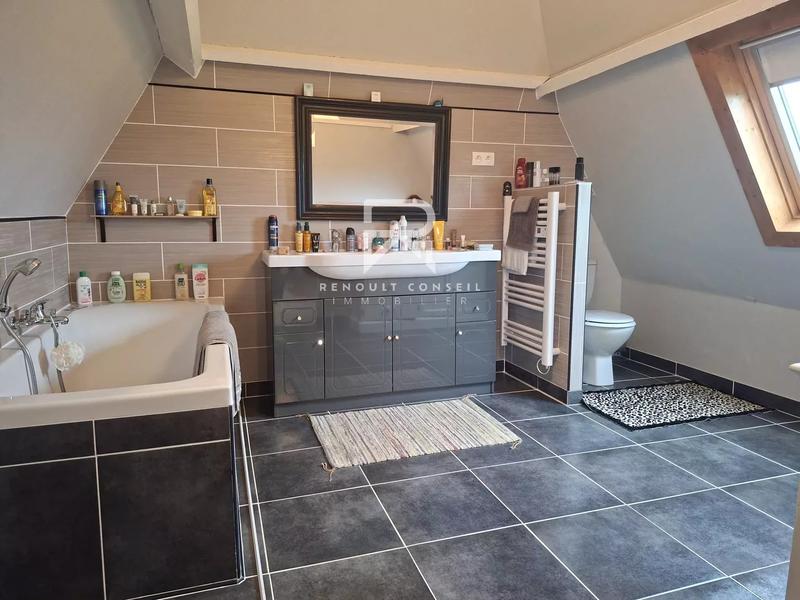 Maison - 123 m² - 5 pièces