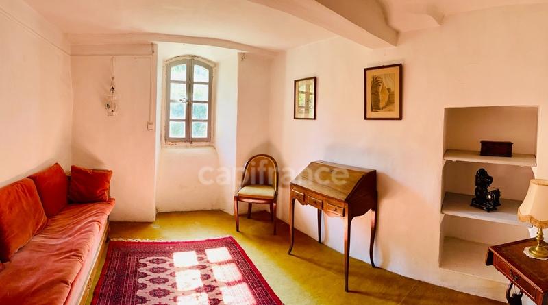 Mas - 500 m² - 11 pièces